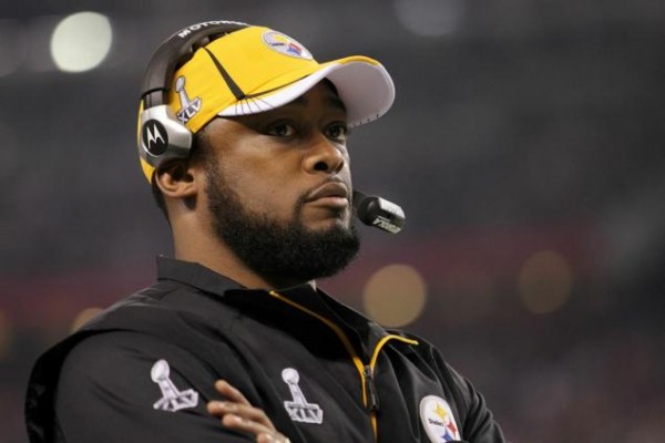 The Steelers extend Mike Tomlin’s contract two years, through the 2018 season, on Thursday.